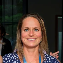 iris van der staak